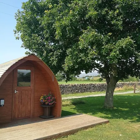 Kamp alanı Sunny Mount Glamping Pod *