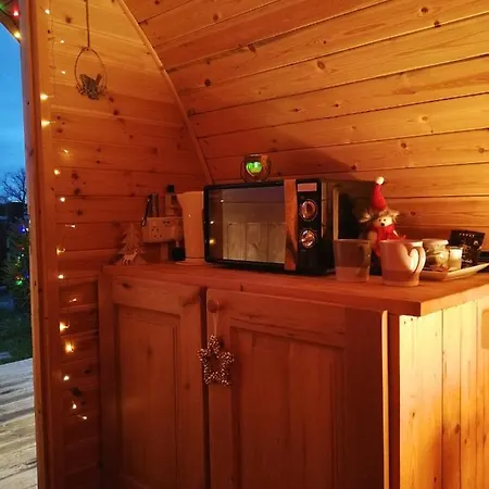 Sunny Mount Glamping Pod * Long Marton